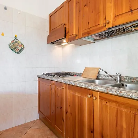 Casa Nicoletta بيت للعطل